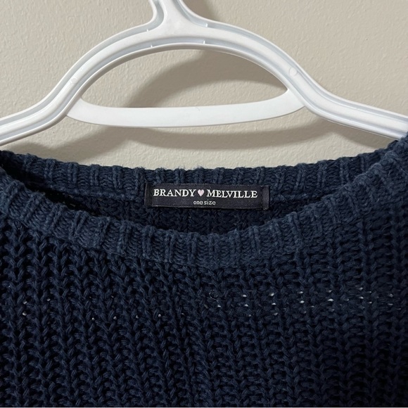 Brandy Melville One-Size Navy Knit Sweater - Picture 5 of 6